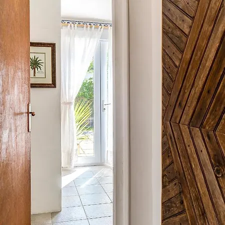 Ocean Vibes Montalivet Bed & Breakfast